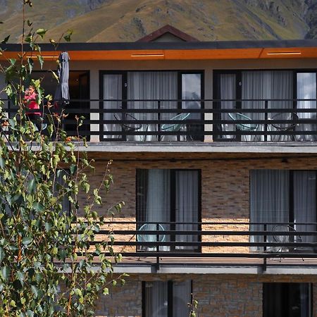 Hotel Inside Kazbegi المظهر الخارجي الصورة