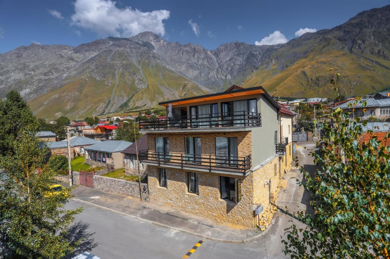 Hotel Inside Kazbegi المظهر الخارجي الصورة