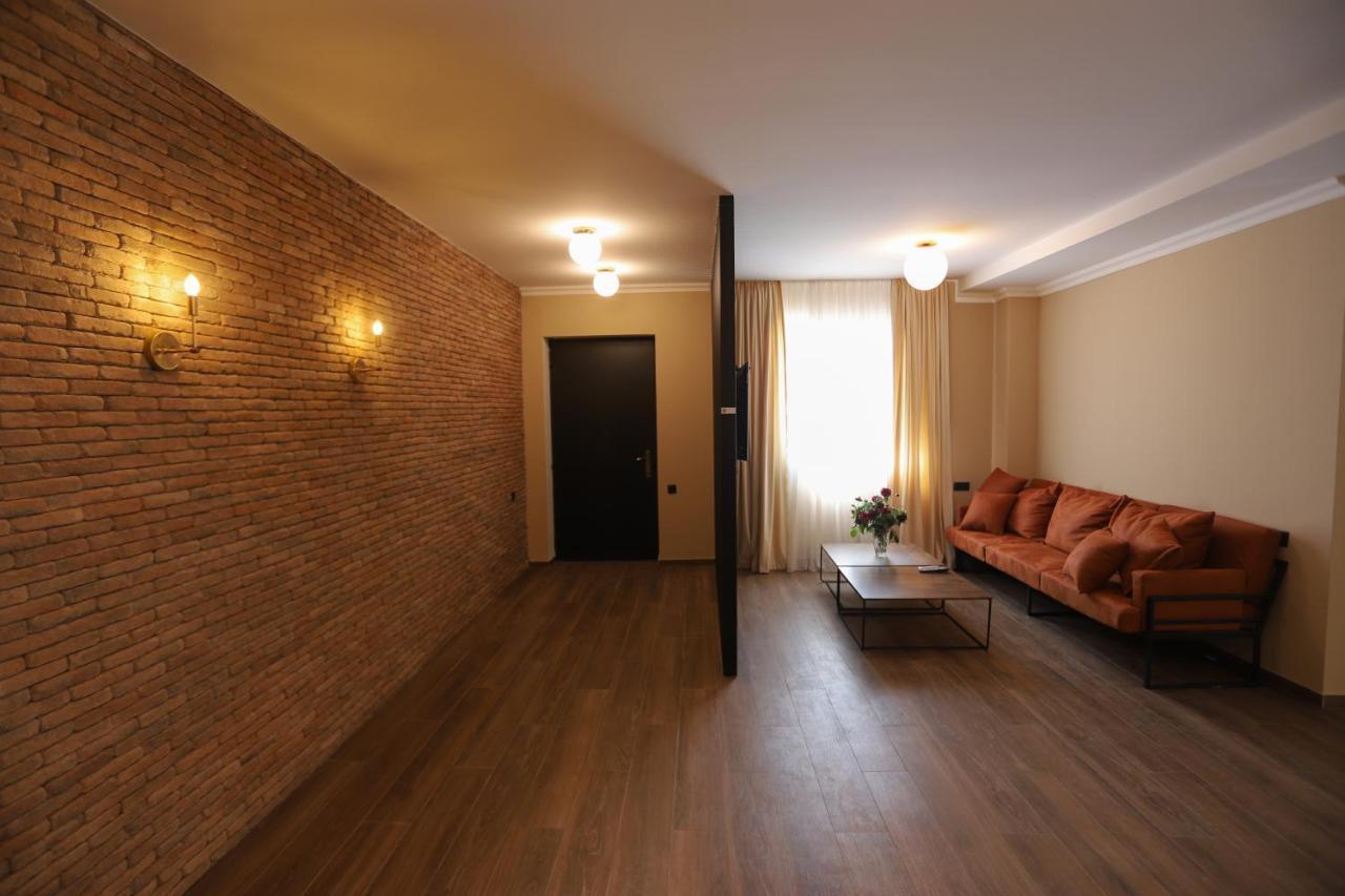 Hotel Inside Kazbegi المظهر الخارجي الصورة